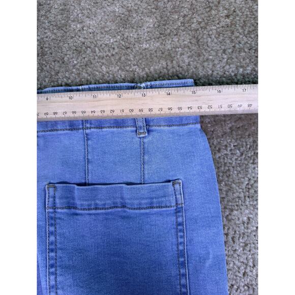 Bagatelle Collection Jeans Womens Size 30 Wide Leg Crop Denim Patch Pockets E141 - Picture 10 of 13